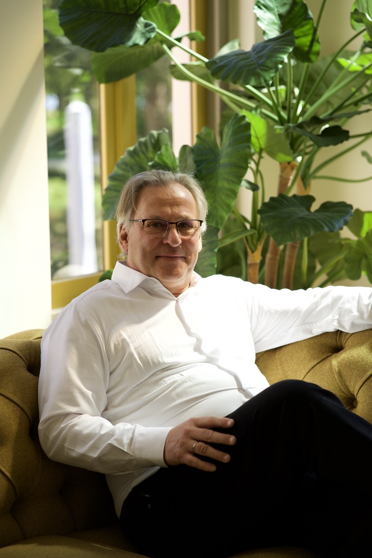 Dirk Boschmans — Founder of Axivana